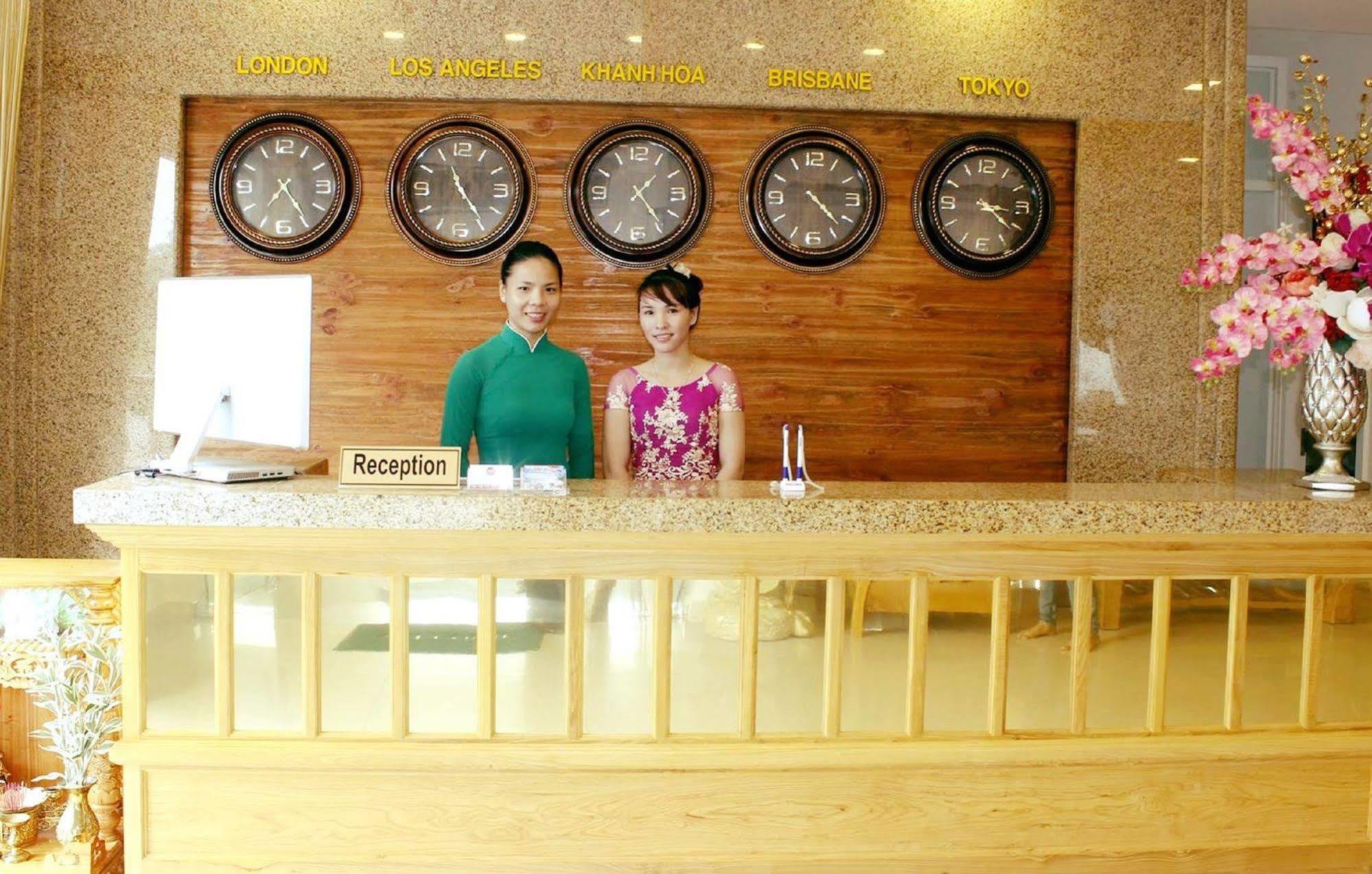 Allure Hotel Thuy Trieu Bagian luar foto
