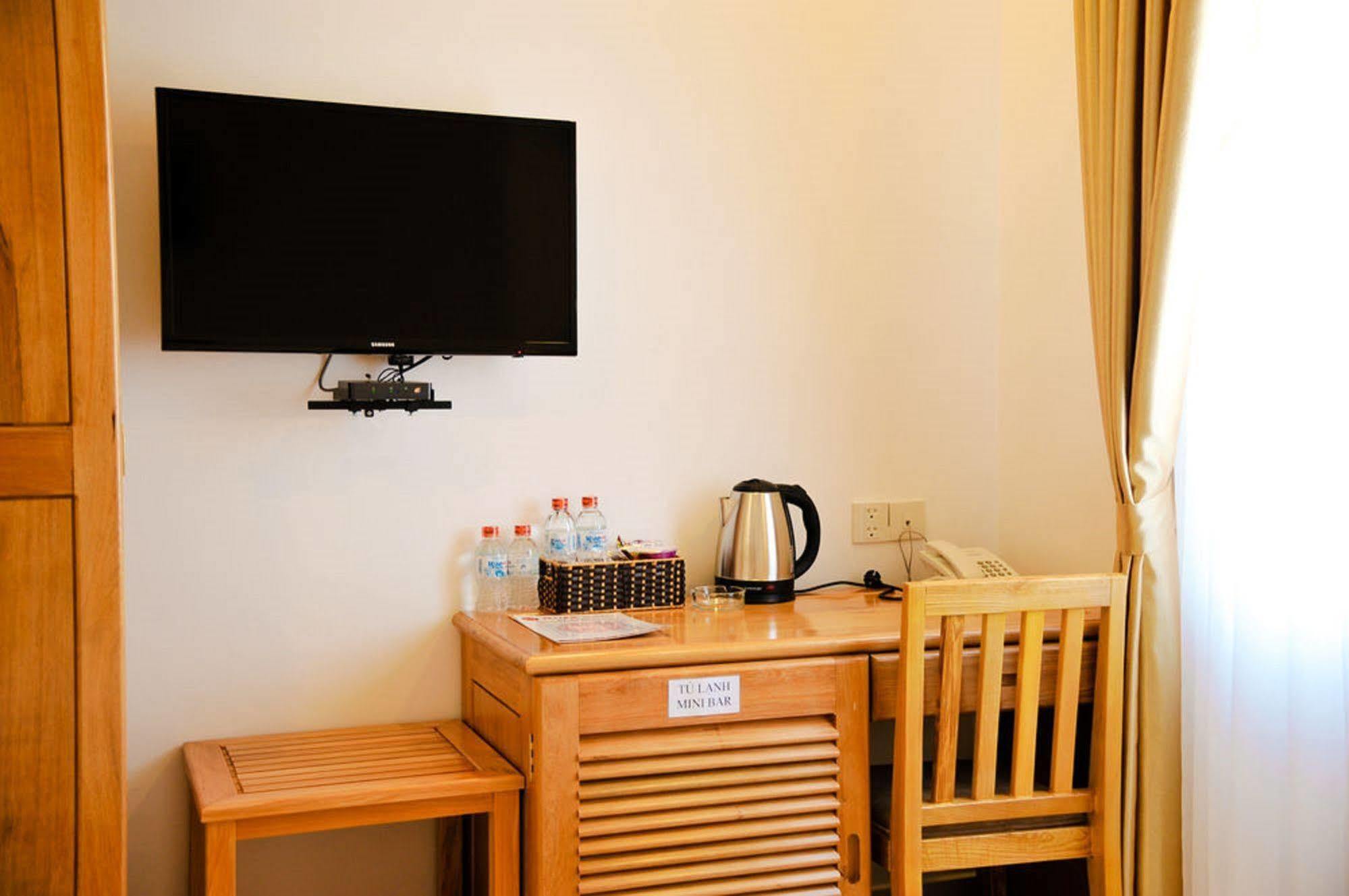 Allure Hotel Thuy Trieu Bagian luar foto