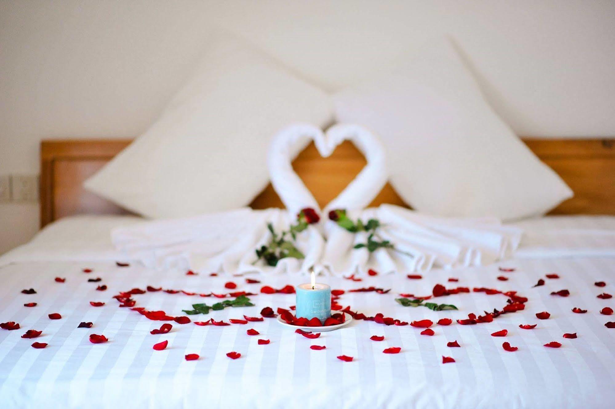 Allure Hotel Thuy Trieu Bagian luar foto