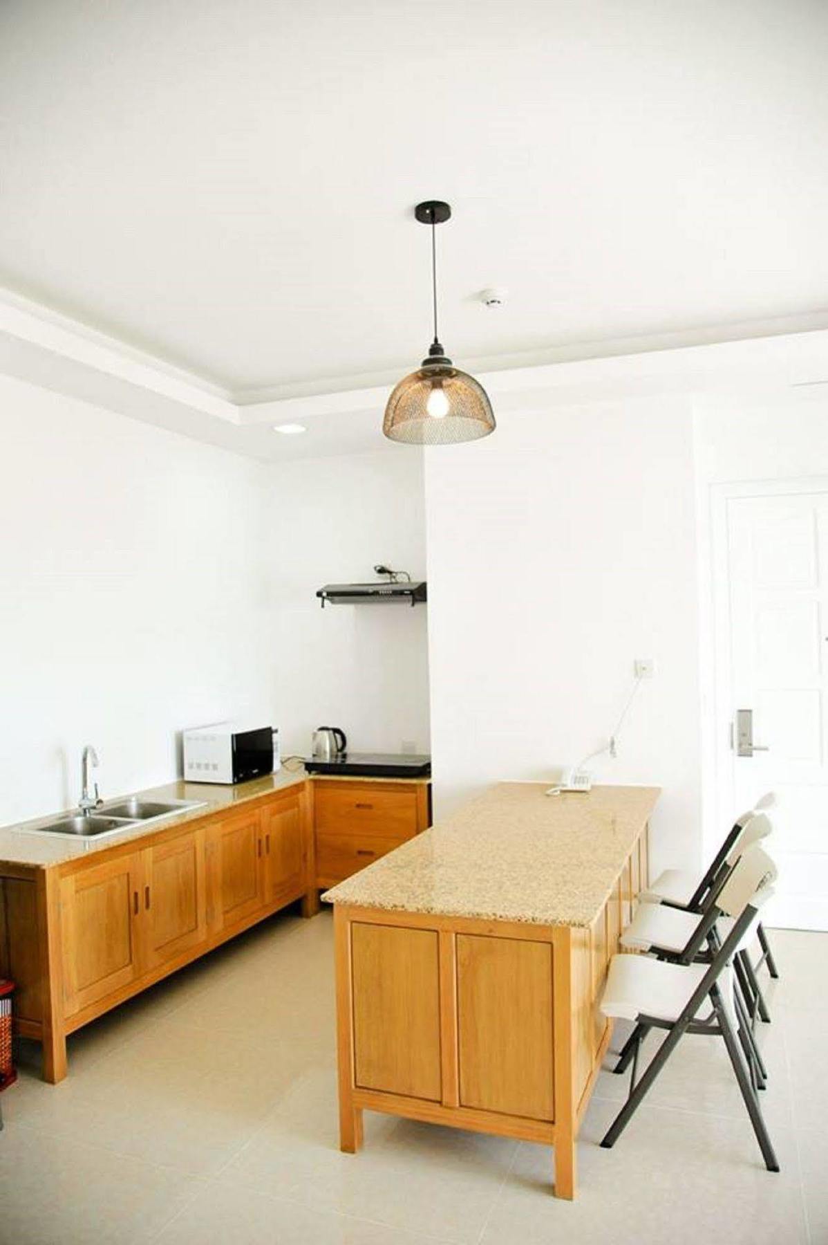 Allure Hotel Thuy Trieu Bagian luar foto